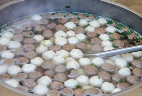 Beef & Fish Ball Noodle Soup